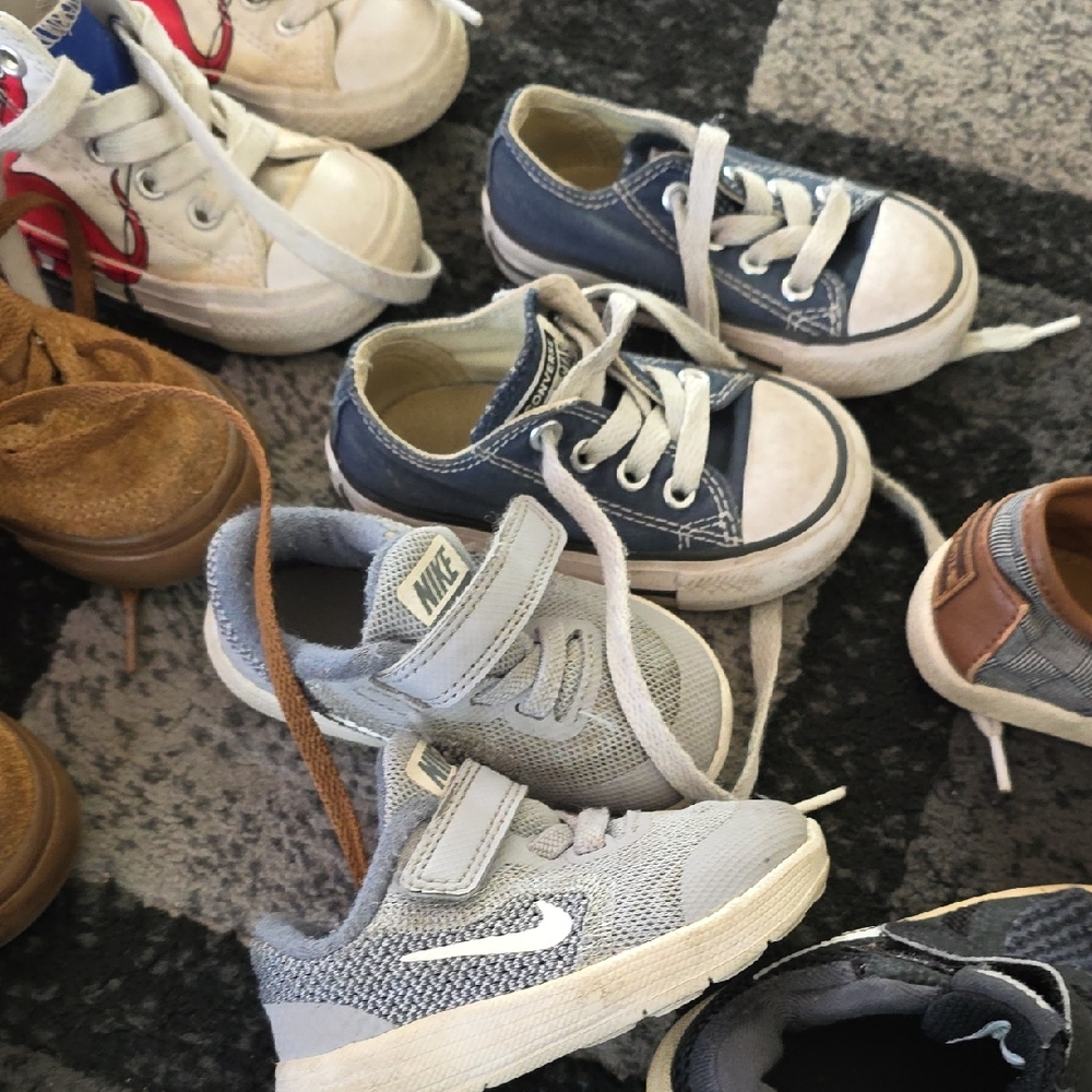 Kids' Multi-Color Shoe Collection - Picture 5 of 7
